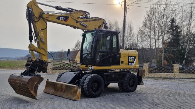 koparka Kołowa CAT 313D
